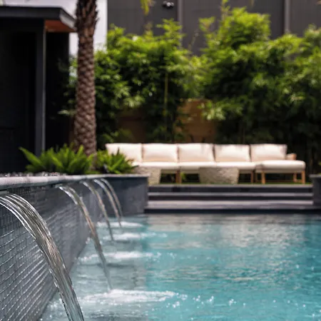 The Prytania Oaks-2